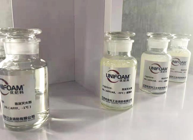 泡沫罐里面的泡沫液体制作原理及保养注意事项